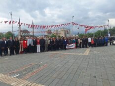 Kayseri’de 19 Mayıs kutlamaları çelenk sunma töreniyle başladı