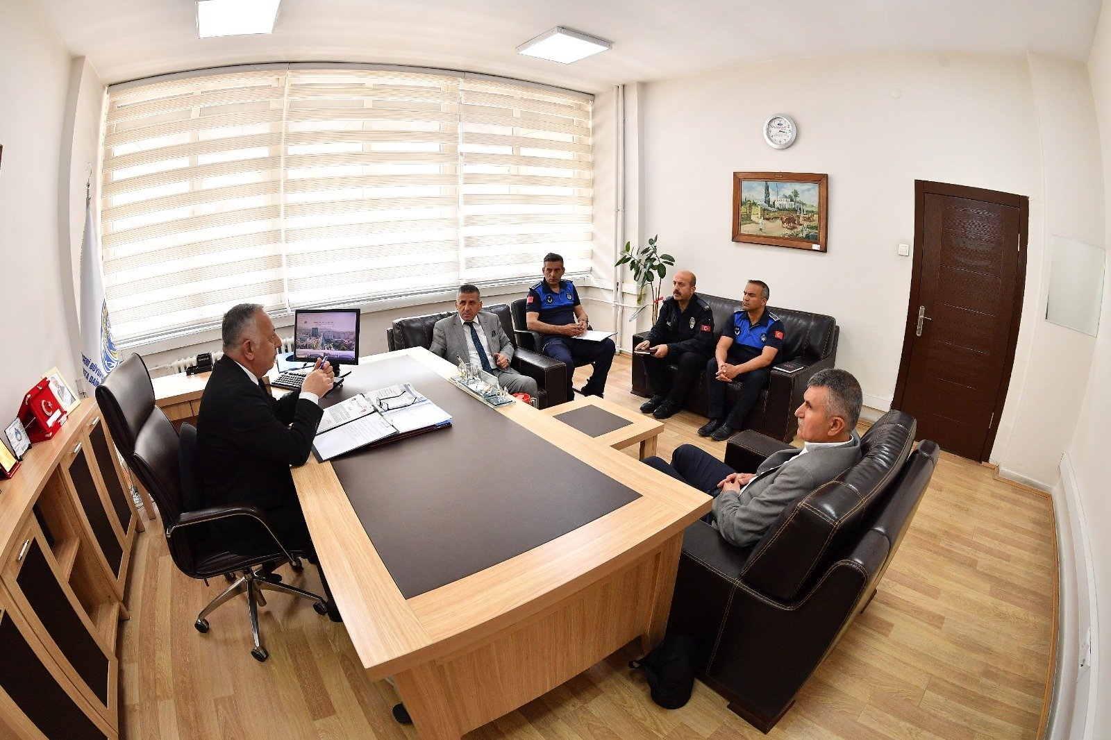 Kayseri zabıtasından bayram mesaisi