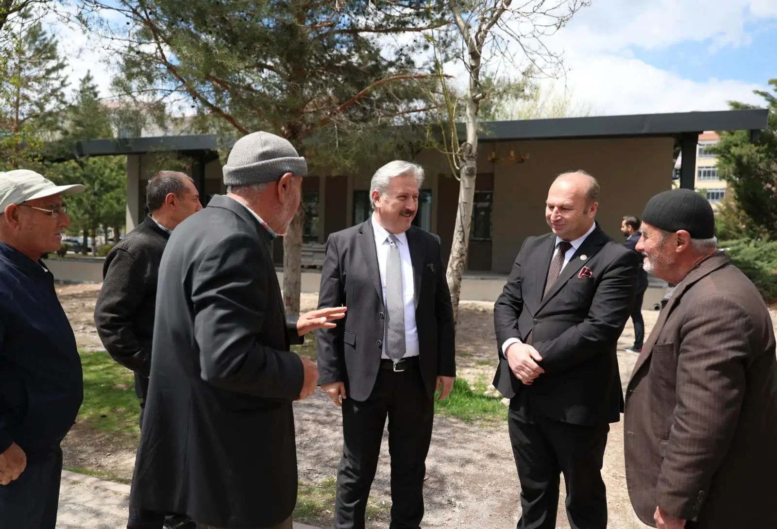 OSMANLI MAHALLESİ’NİN YENİ SOSYAL TESİSİ MAHALLEYE YENİ BİR NEFES OLACAK