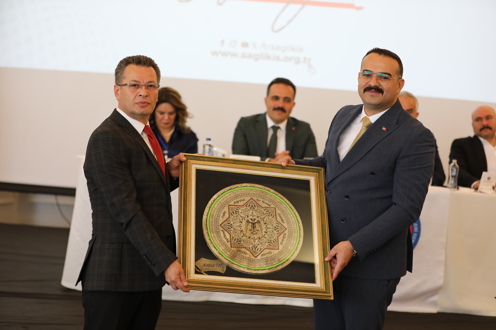 Türkiye Sağlık-İş Kayseri Şubesi’nde Soner Salcanlıer Yeniden Başkan Seçildi